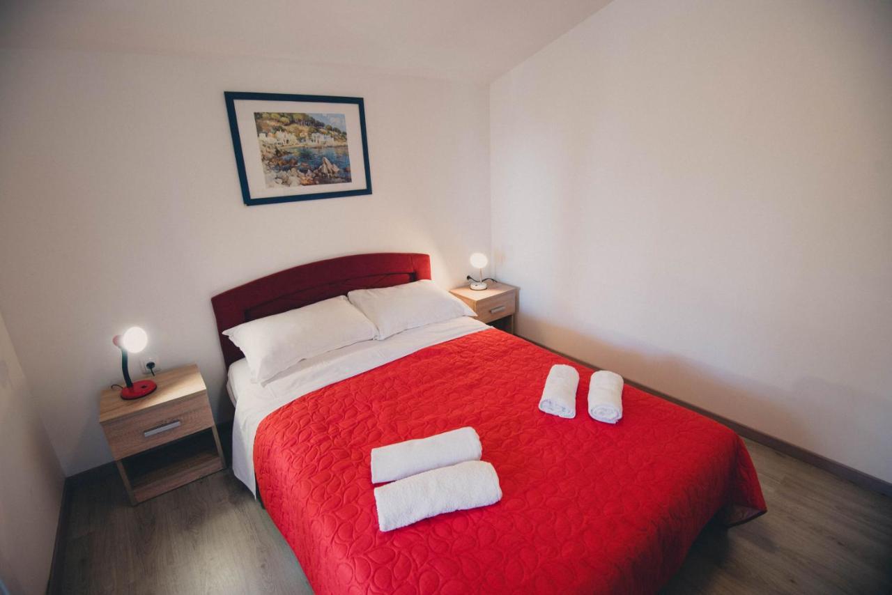 Apartments Vodice Luaran gambar